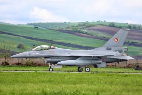 Jeden z trzech F-16AM, które weszły w skład Escadrila 48 Vânătoare / Zdjęcie: MO Rumunii