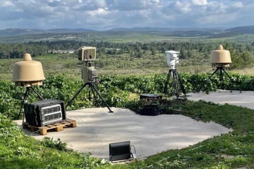 Podstawowym elementem systemu Red Sky jest zestaw ReDrone / Zdjęcie: Elbit Systems