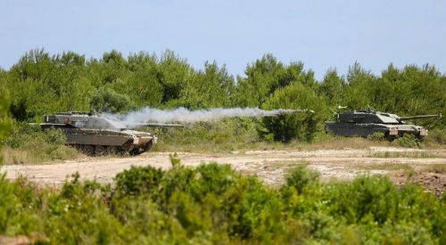 We włoskim parlamencie znajduje się wniosek o sfinansowanie zakupu 132 Leopardów 2A8IT, ale jak na razie Esercito Italiano będą musiały zadowolić się modernizacją C1/C2 Ariete / Zdjęcie: Esercito Italiano