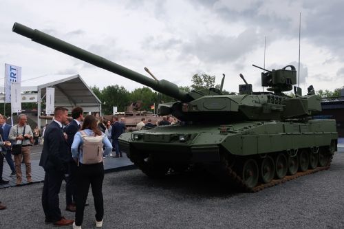 Leopard 2A8 stanowi rozwinięcie czołgu Leopard 2A7HU dla Węgier