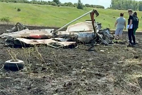 Wrak samolotu FR-172J, który rozbił się 10 lipca 2024 w Tatarstanie / Zdjęcie: kazanfirst.ru