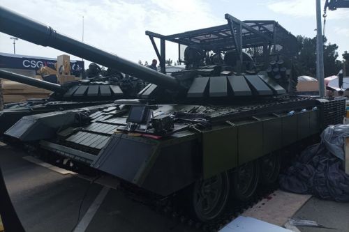 Azerska propozycja koncentruje się na wzmocnieniu ochrony i siły ognia czołgu T-72A / Zdjęcie: X