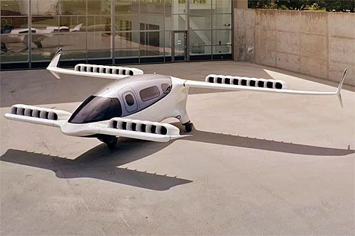 Lilium pracuje nad w pełni elektryczną latającą taksówką eVTOL. Start-up twierdzi, że ma już zamówienia na ponad 700 samolotów od podmiotów z USA, Wielkiej Brytanii, Francji, Arabii Saudyjskiej i wielu innych państw / Zdjęcie: Lilium