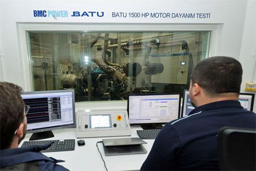 Testy silnika do czołgu Altay. Jednostkę napędową o mocy 1500 KM projektuje BMC Power. To jeden z wielu programów, które mają uniezależnić Turcję od dostawców zagranicznych / Zdjęcie: BMC Power