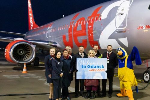 Wykonywane przez Jet2.com loty z Birmingham i Manchesteru do Gdańska skierowane są przede wszystkim do brytyjskich pasażerów, którzy chcą odwiedzić gdański jarmark bożonarodzeniowy / Zdjęcie: Facebook portu lotniczego Gdańsk im. Lecha Wałęsy – Anna Rezulak – KFP