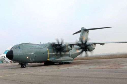 A400M wojsk lotniczych Republiki Kazachstanu po lądowaniu w kraju / Zdjęcie: MO Kazachstanu