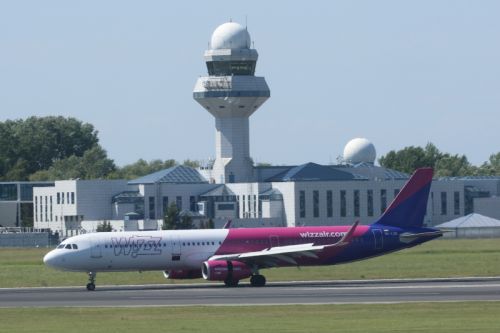 Od połowy 2025 w Warszawie stacjonować ma już 14. A321neo Wizz Air / Zdjęcie: Bartosz Głowacki
