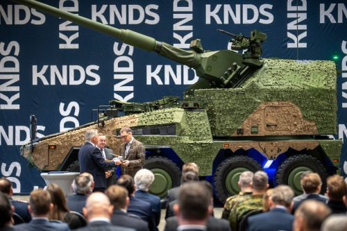 Docelowo Ukraina ma do 2027 otrzymać 54 armatohaubice RCH 155 / Zdjęcia: Germany at NATO