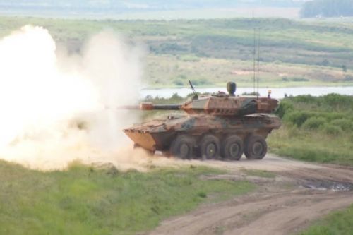 Centaury II mają stopniowo zastępować część floty wozów rozpoznawczych EE-9 Cascavel / Zdjęcie: 6ª Bda Inf Bld