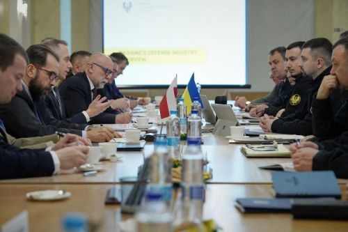 Zasadniczymi polami współpracy przemysłów obronnych Polski i Ukrainy ma być produkcja amunicji, pojazdów opancerzonych, systemów artyleryjskich i obrony powietrznej / Zdjęcie: Ukroboronprom