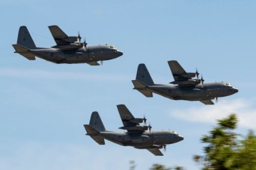 Pożegnalny przelot nowozelandzkich C-130H / Zdjęcie: RNZAF