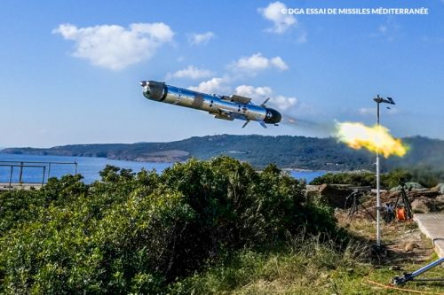 Pocisk Akeron LP ma stanowić uzbrojenie m.in. śmigłowców uderzeniowych Tiger Mk III / Zdjęcie: DGA