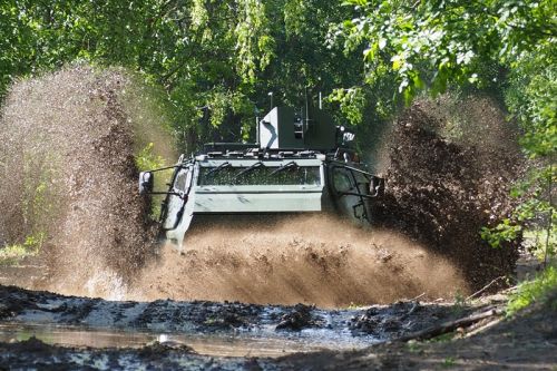 Łotwa zamówiła dla własnych sił zbrojnych ponad 250 transporterów Patria 6x6 / Zdjęcie: Patria