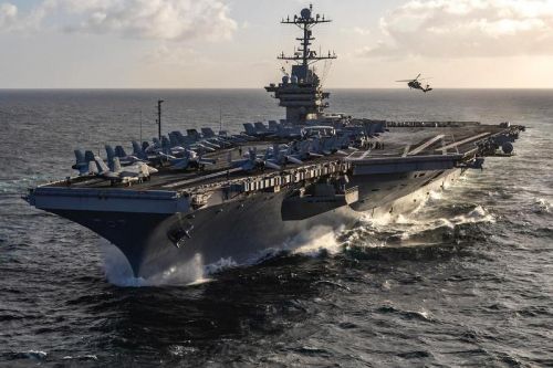 Kolizja nie spowodowała poważniejszych uszkodzeń obu jednostek pływających / Ilustracja: CVN 75