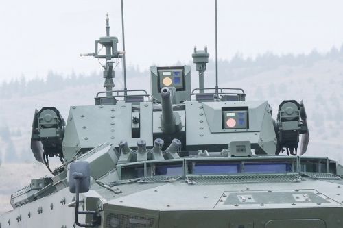Wieżę TEBER-II 30/40 TMT zaprezentowano na transporterze Pars IV 8x8 / Zdjęcie: FNSS