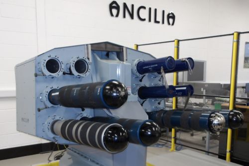 Wyrzutnie celów pozornych Ancilia uzupełnią system walki elektronicznej MEWSIC zapewniając brytyjskim okrętom kompleksową ochronę / Zdjęcia: DE&S