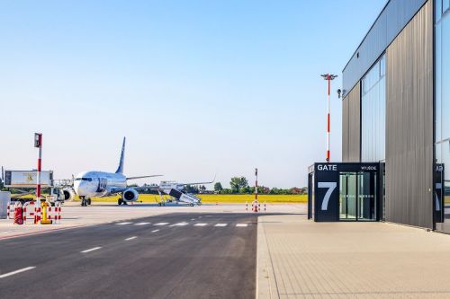 / Zdjęcie: Port lotniczy Warszawa-Radom