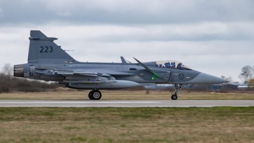 Szwedzkie wojska lotnicze rozmieściły w Polsce kontyngent składający Flygvapnet się z 6 samolotów Gripen i ok. 110 żołnierzy / Zdjęcie: Försvarsmakten