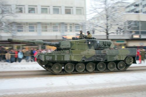 Jednym z planowanych przedsięwzięć przez Finów jest modernizacja lub wymiana czołgów Leopard 2A4 / Zdjęcie: Siły Obronne Finlandii