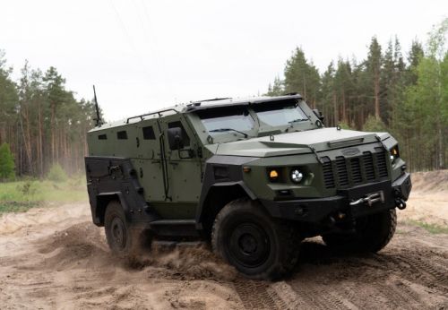 W porównaniu do poprzednika Warta 2 jest lżejszy, co pozwoliło zwiększyć ładowność pojazdu / Zdjęcie: Ukrainian Armor
