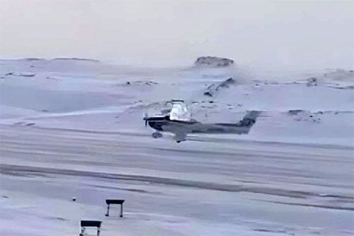 Samolot Cessna 182, pilotowany przez Ethana Guo, ląduje na wyspie King George na Antarktydzie / Zdjęcie: via X