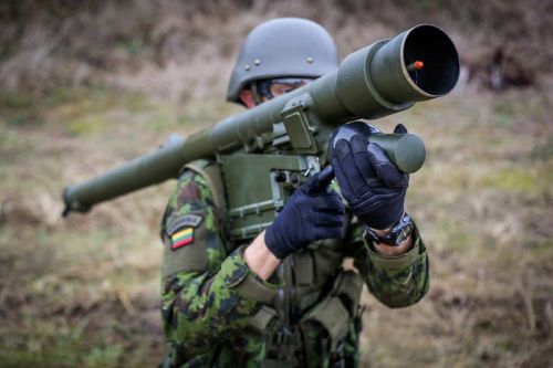 Litwa zamiast Piorunów zakupiła starsze Gromy, ponieważ jej siły zbrojne są już użytkownikiem polskich ppzr od wielu lat / Zdjęcie: MO Litwy