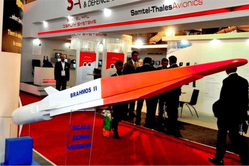 Model projektowanego przez BrahMos Aerospace hipersonicznego pocisku manewrującego BrahMos-2K / Zdjęcie: via X