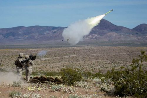 Porozumienie stanowi podstawę do zacieśnienia współpracy między przedsiębiorstwami / Zdjęcie: Raytheon