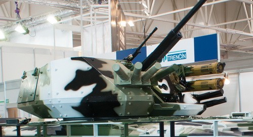 MGC-1 został pokazany z nowym zdalnie sterowanym systemem uzbrojenia TURRA 30, zaprojektowanym przez EVPU. Na targach wieża prezentowana była z makietami wyrzutni przeciwpancernych pocisków kierowanych. 
