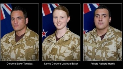 Od czasu zaangażowania wojsk w misję ISAF w 2003 Nowa Zelandia utraciła łącznie 10 żołnierzy. Młodsza kapral Jacinda Baker (26 l.) była pierwszą nowozelandzką kobietą-żołnierzem, która zginęła na misji. Wraz z nią w niedzielę śmierć ponieśli: szeregowy Richard Harris (21) i kapral Luke Tamatea (31) / Zdjęcie: presstv