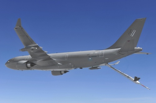 Australijski A330 MRTT z wypuszczonym bomem sztywnym ARBS / Zdjęcie: Airbus Military
