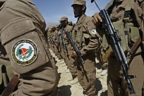 Liczba ataków ze strony afgańskich sił bezpieczeństwa na żołnierzy ISAF w tym roku może się podwoić w stosunku do 2011, gdzie w podobnych incydentach zginęło około 30 wojskowych / Zdjęcie: Los Angeles Times