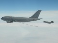 Tankowanie Gripenów z A310