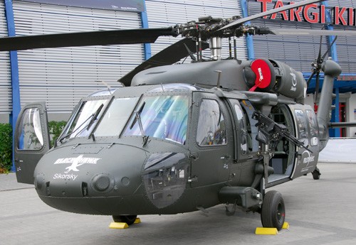 Kolejny, już ósmy S-70i Blackhawk wyprodukowany w Mielcu. Śmigłowiec zostanie oblatany po zakończeniu kieleckiej wystawy / Zdjęcia: Bartosz Głowacki