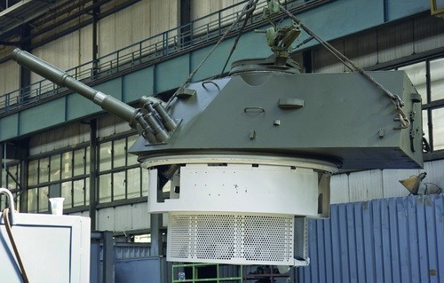 The MAHSW mortar already installed in a modified turret from the 122 mm 2S1 howitzer