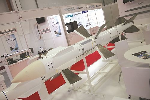 Pociski R-27 w ukraińskiej ekspozycji na MSPO / Zdjęcie: Michał Jarocki