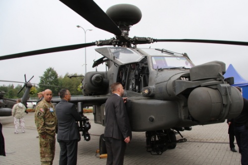 AH-64D Apache Longbow z 1-3 ARB, wystawiany na MSPO / Picture: Bartosz Głowacki