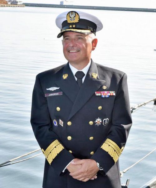 wiceadmirał Krzysztof JAWORSKI
Dowódca Centrum Operacji Morskich
– Dowódca Komponentu Morskiego
