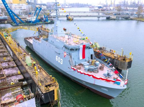 Okręt ORP Mewa spłynął na wodę w stoczni Remontowa Shipbuilding 17 grudnia 2020 / Zdjęcie: Remontowa Shipbuilding