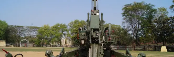 Indie kupią setki armatohaubic