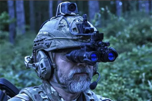 THEON nadal dostarcza gogle Marines