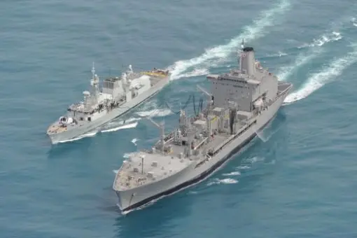 Almirante Montt wypożyczony Kanadzie