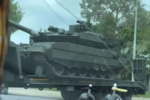 T-90M i T-72B3A z Areną