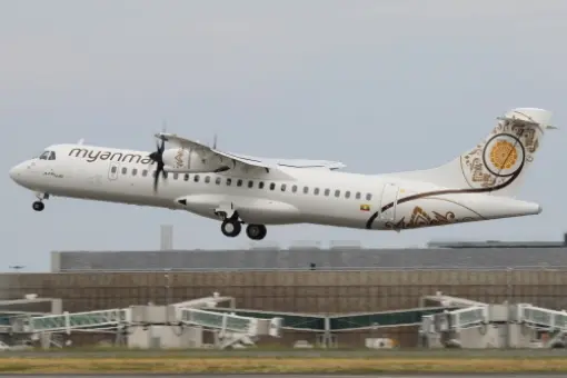 Pierwszy ATR 72-600 dla MNA