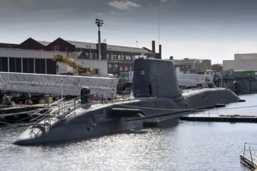 Testy ogniowe HMS Artful