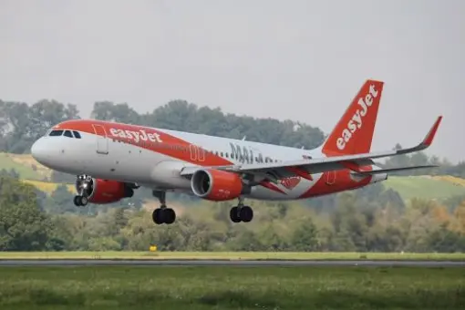 easyJet rozbudowują zaplecze szkoleniowe
