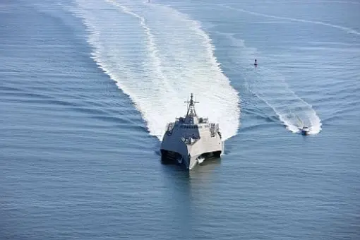 USS Omaha wznowił podróż do San Diego