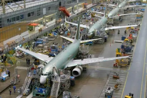 Boeing – duża produkcja, małe zamówienia