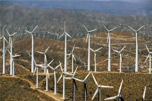 Wojsko przeciw elektrowniom wiatrowym