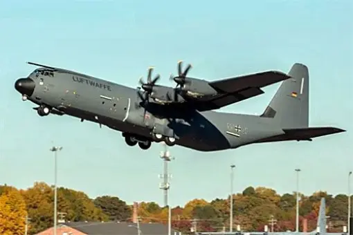 Pierwszy C-130 dla Niemiec oblatany